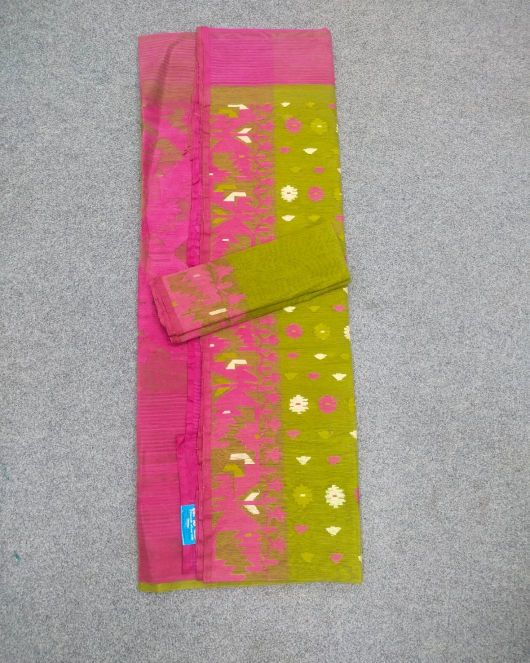 Olive Green and Magenta Handloom Ransom Silk Jamdani Saree