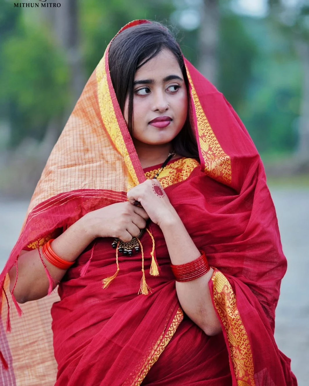 Elegant Maroon Half Silk Nakshi Paar Saree