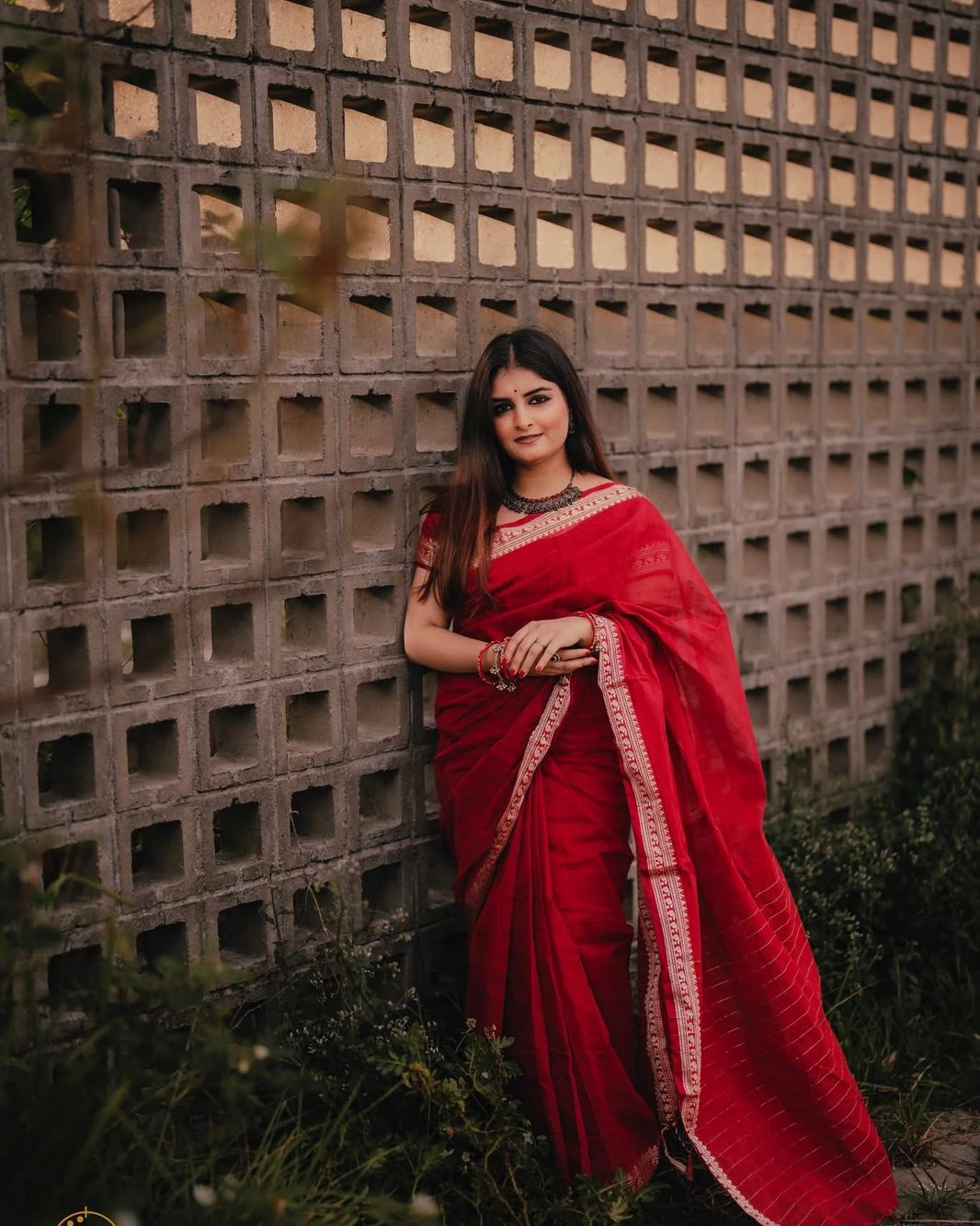 Exclusive Fashionable Trendy Tangail Half Silk Nakshi Paar Saree