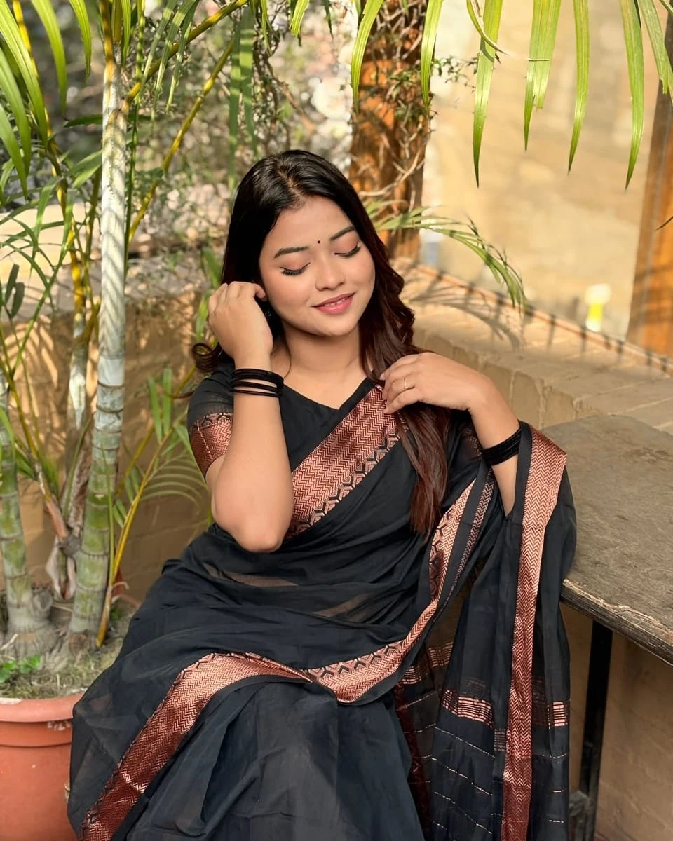 Exclusive Fashionable Trendy Tangail Half Silk Nakshi Saree