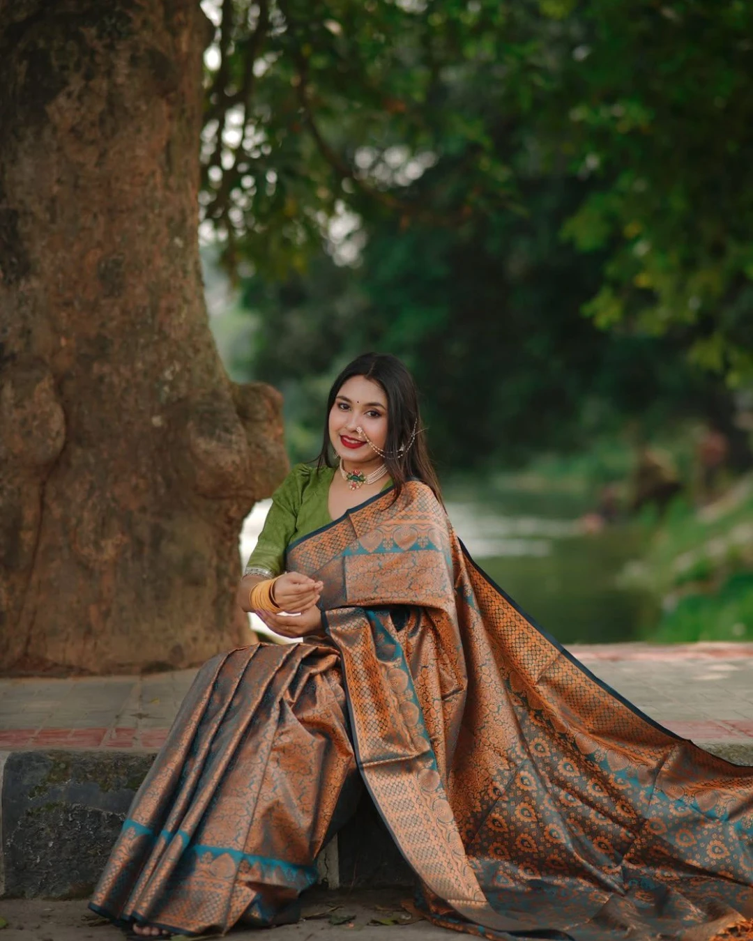 Women's Soft Silk Kanjivaram Katan Saree 1