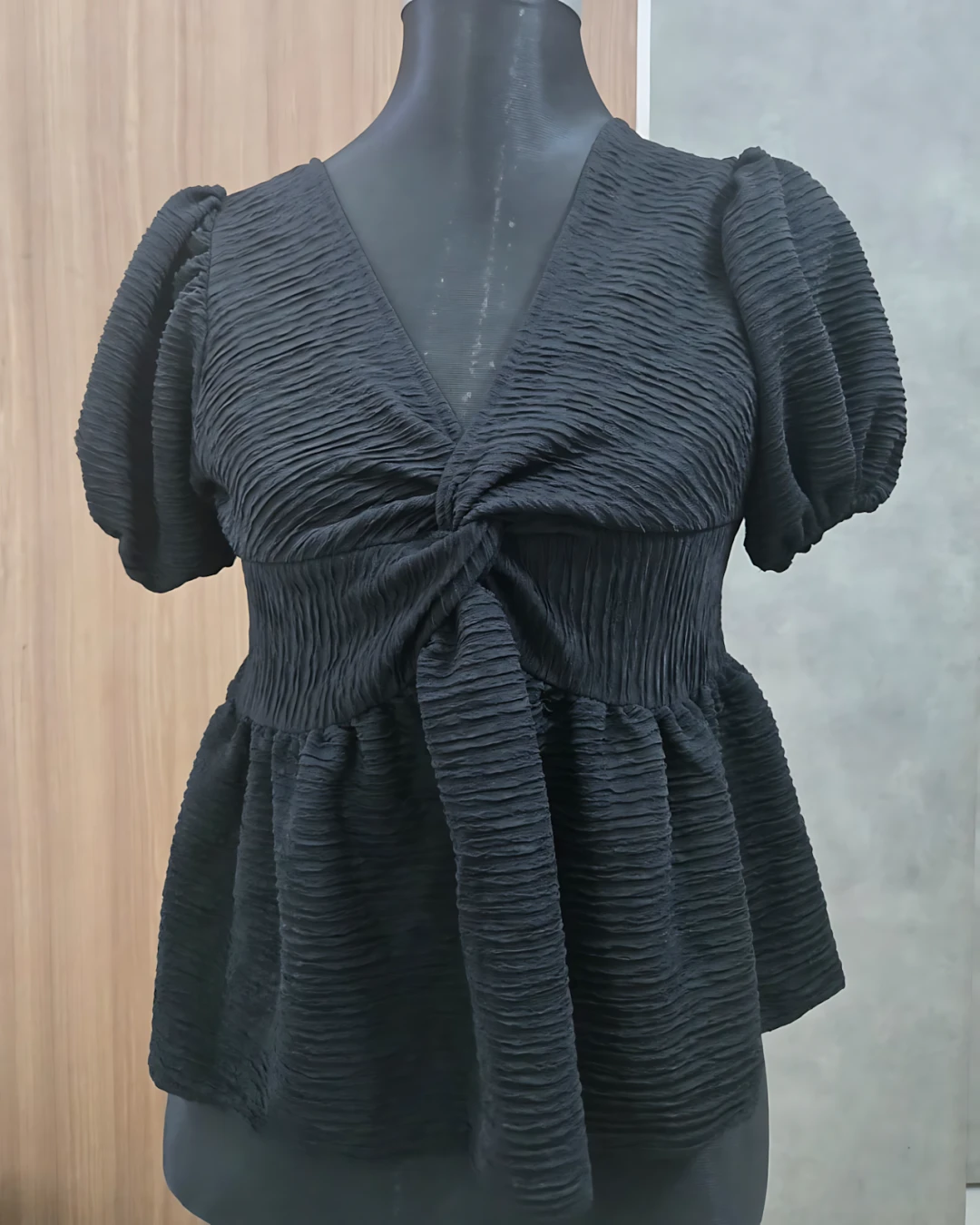 Imported Textured Twist-Front Puff Sleeve Top - Black (Thailand)