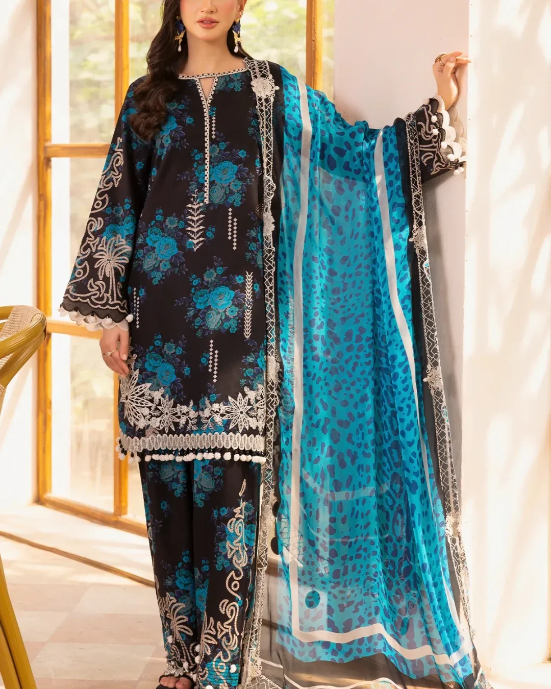Gondola Gold Luxury Embroidered Lawn Three-Piece Suit