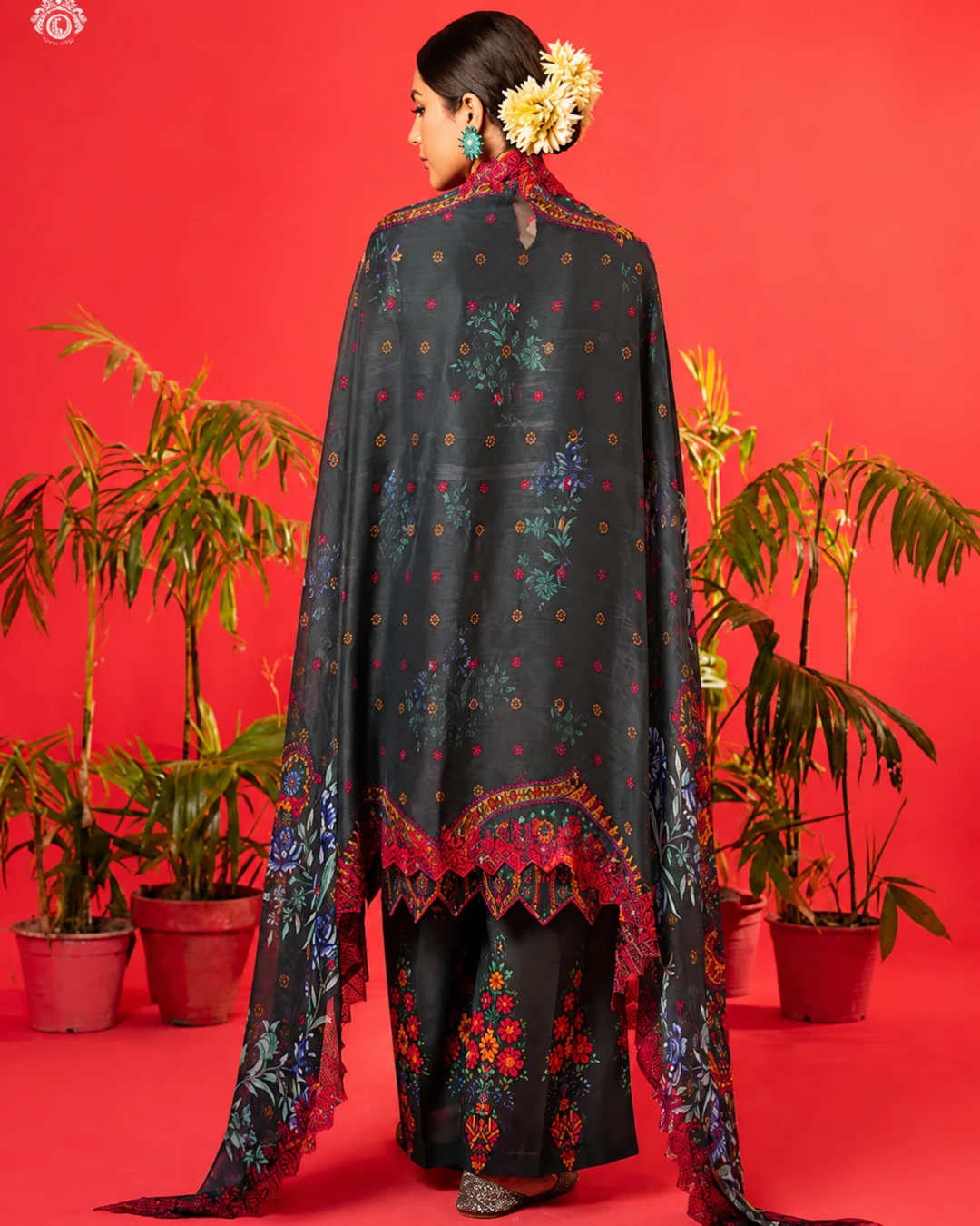 Thunder Twilight Luxury Embroidered Lawn Three-Piece Suit