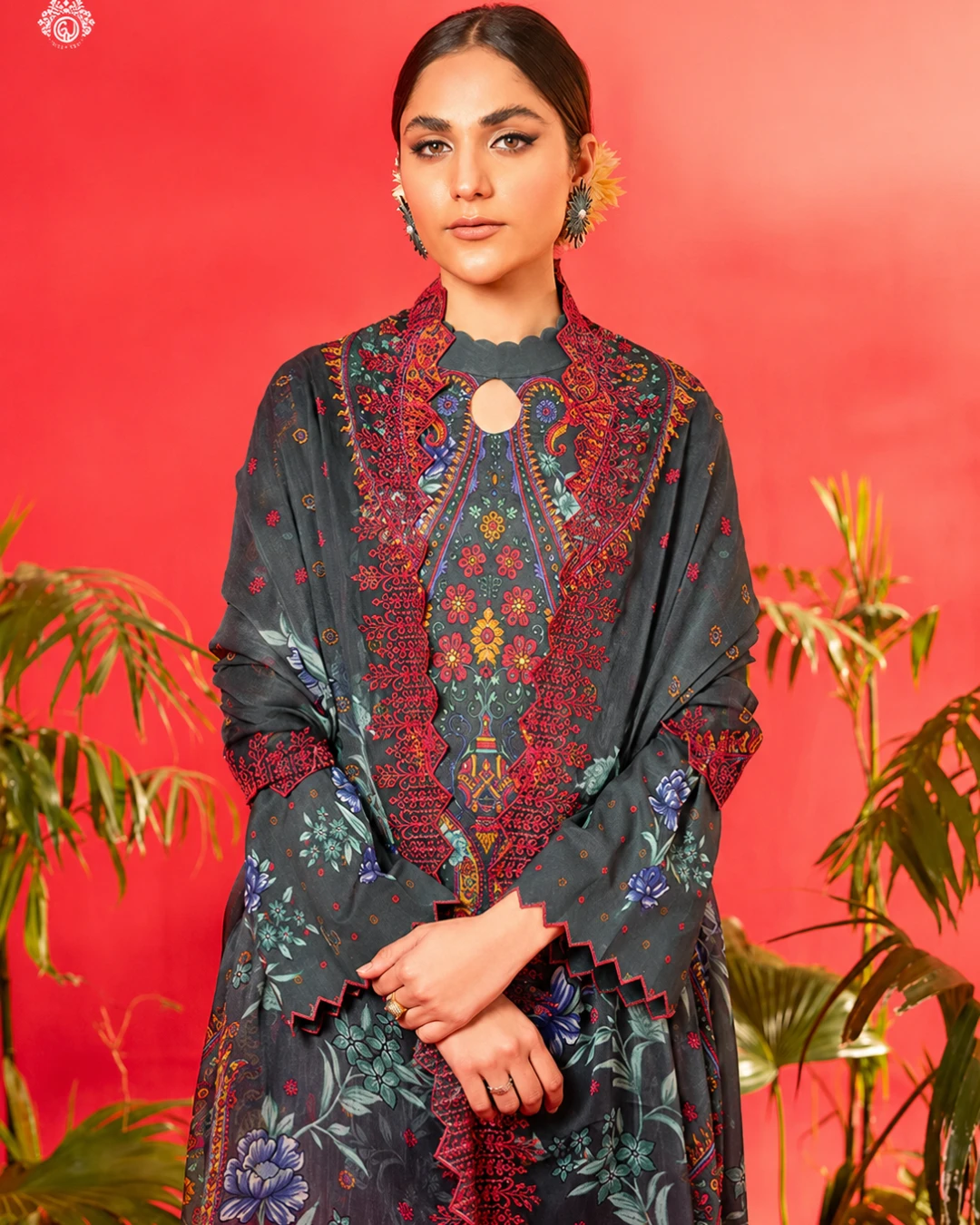 Thunder Twilight Luxury Embroidered Lawn Three-Piece Suit