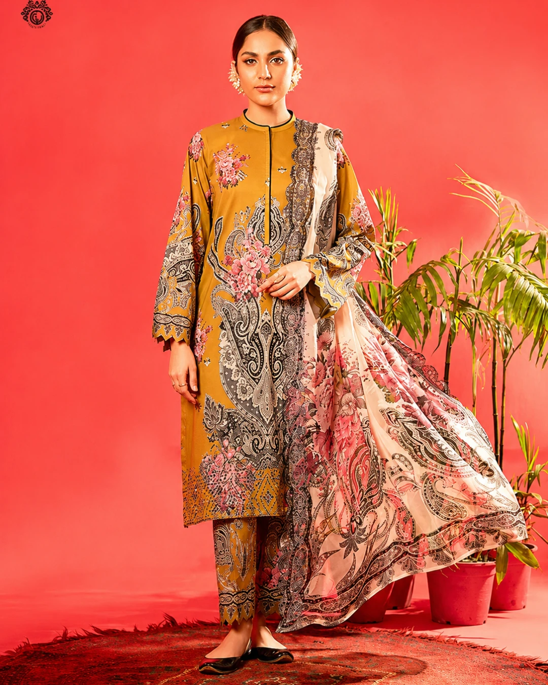 Firebush Amber Luxury Embroidered Lawn Three-Piece Suit