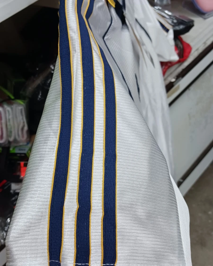 Real Madrid Home 1999-00 Retro Player Edition Football Jersey