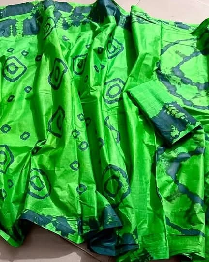 Women's Cotton Batik Saree Green