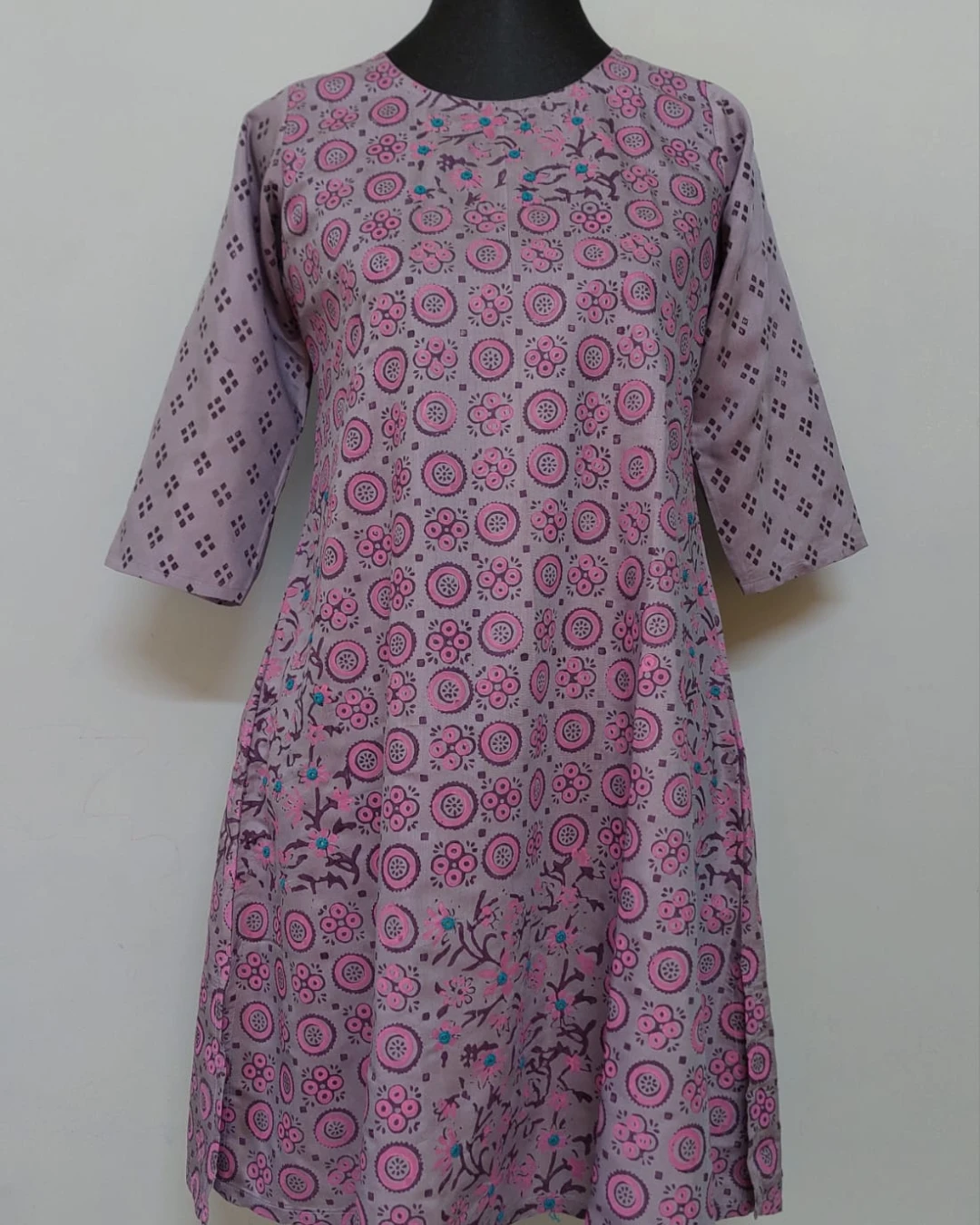 Lavender Bloom Geometric Print Cotton Kurti